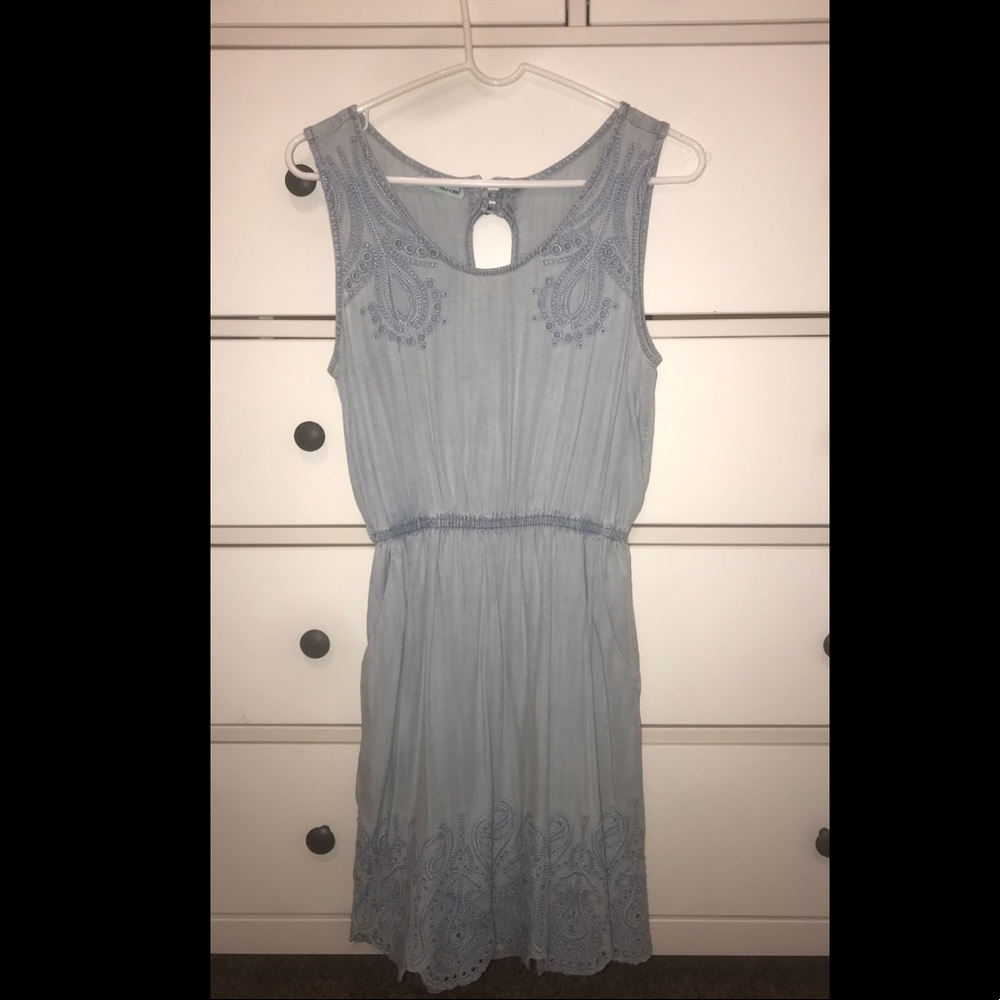 Blue dress